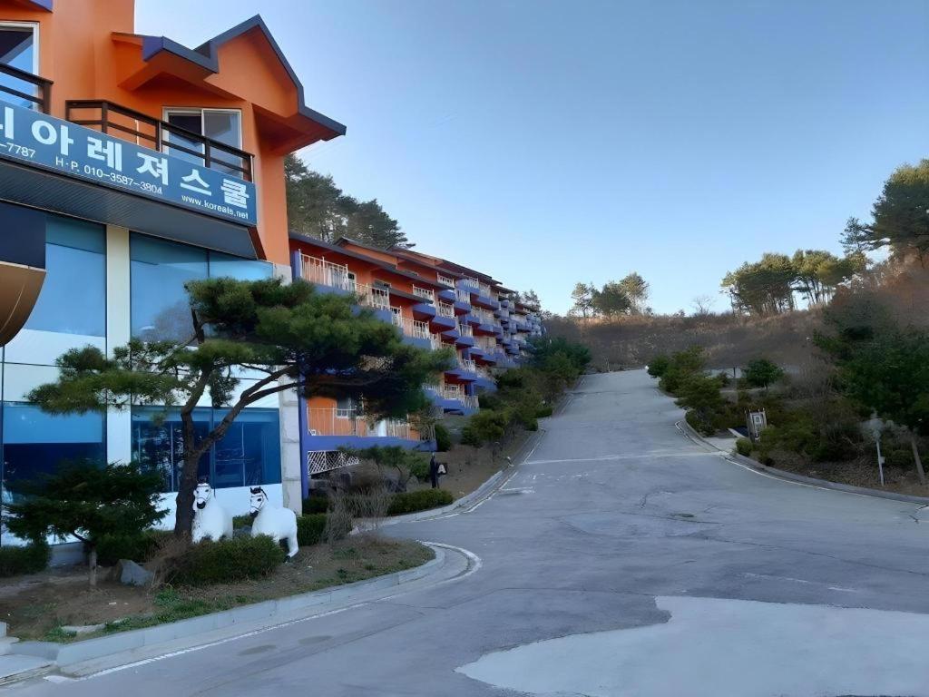Hyundai Elliot Hotel And Resort بيونغتشانغ المظهر الخارجي الصورة